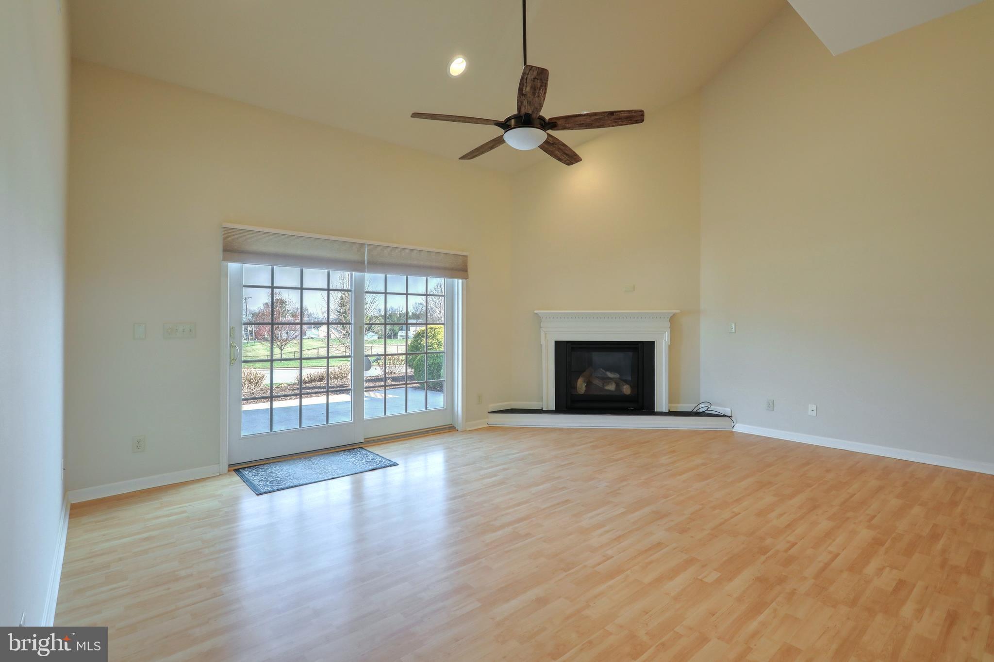 SPRING MEADOWS II - Residential