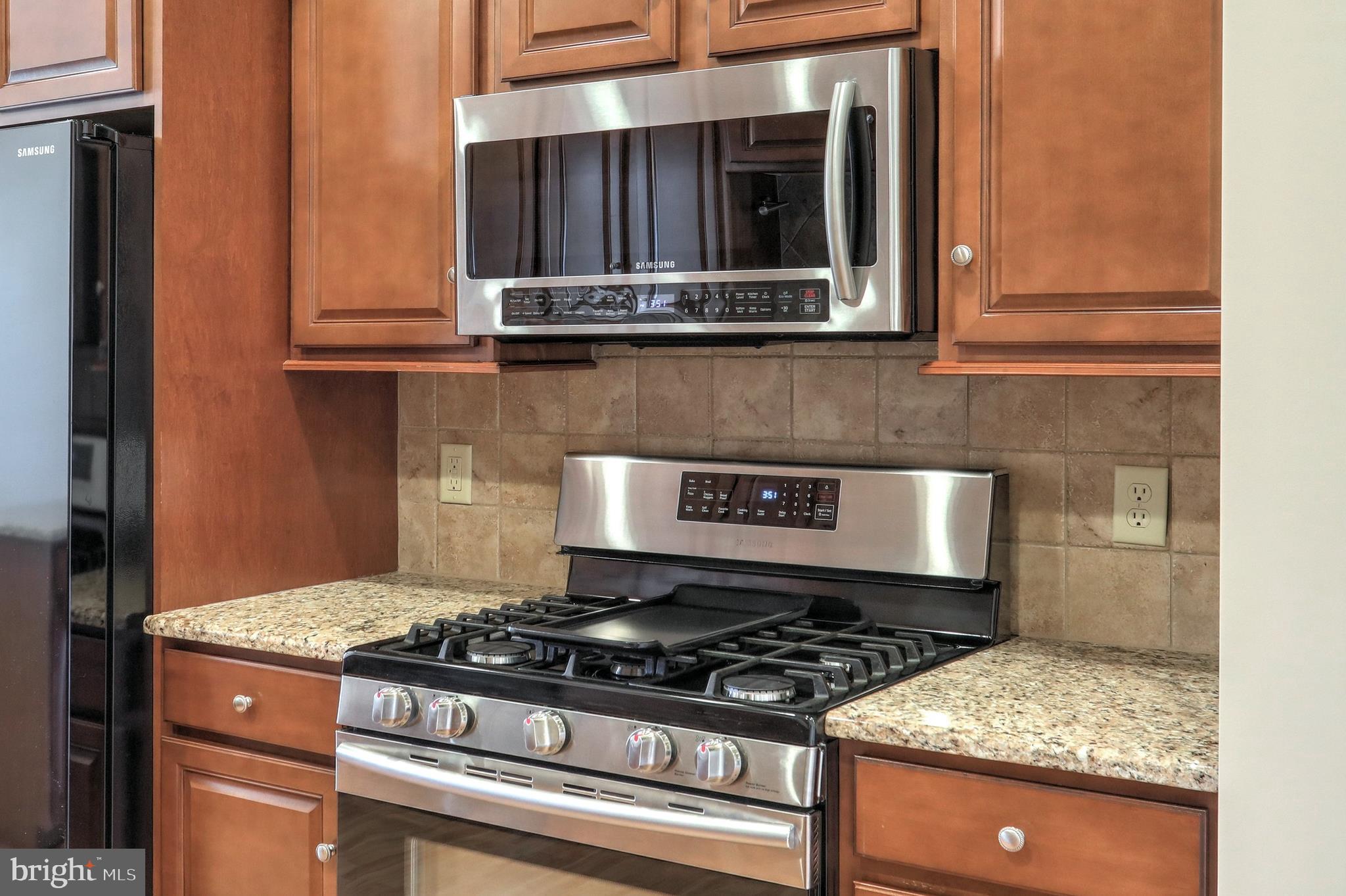 SPRING MEADOWS II - Residential