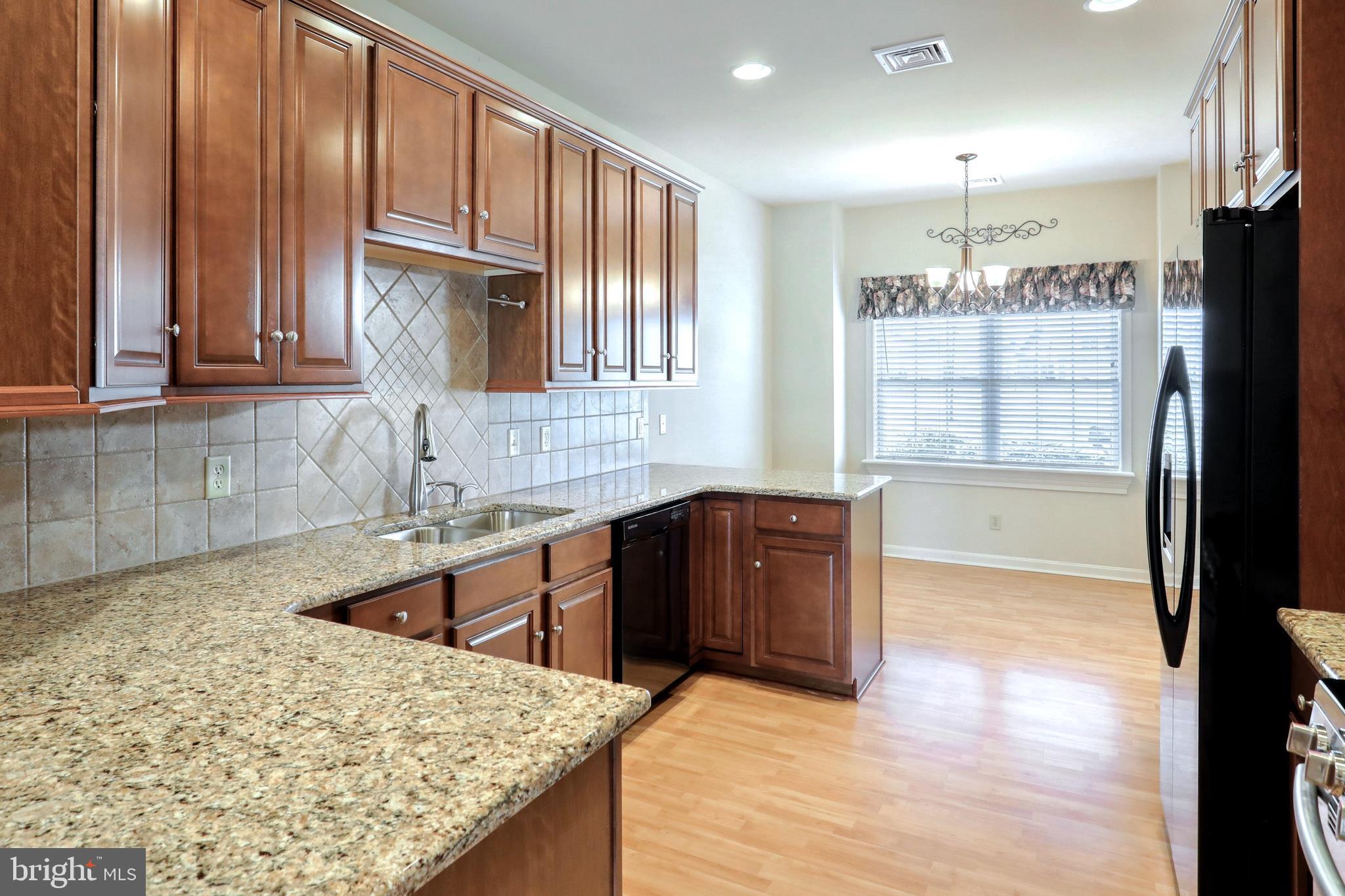 SPRING MEADOWS II - Residential