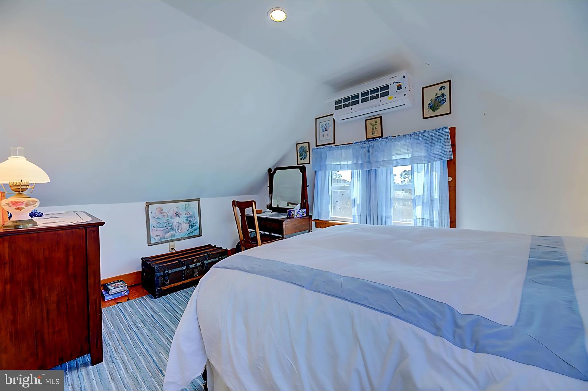 CHINCOTEAGUE - Residential