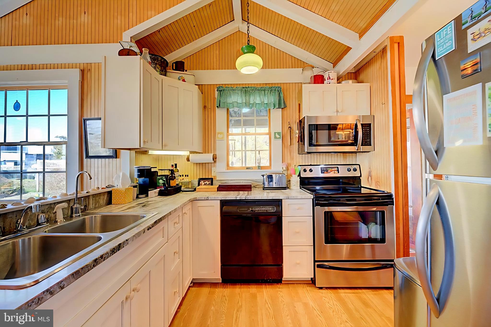 CHINCOTEAGUE - Residential