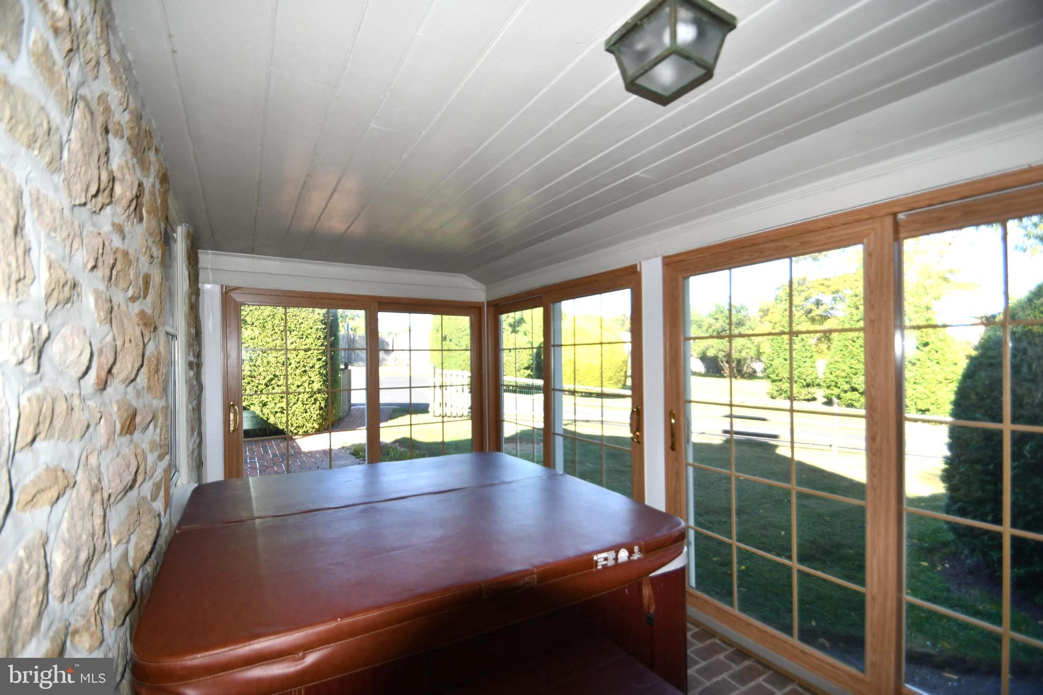 ABINGTON - Residential