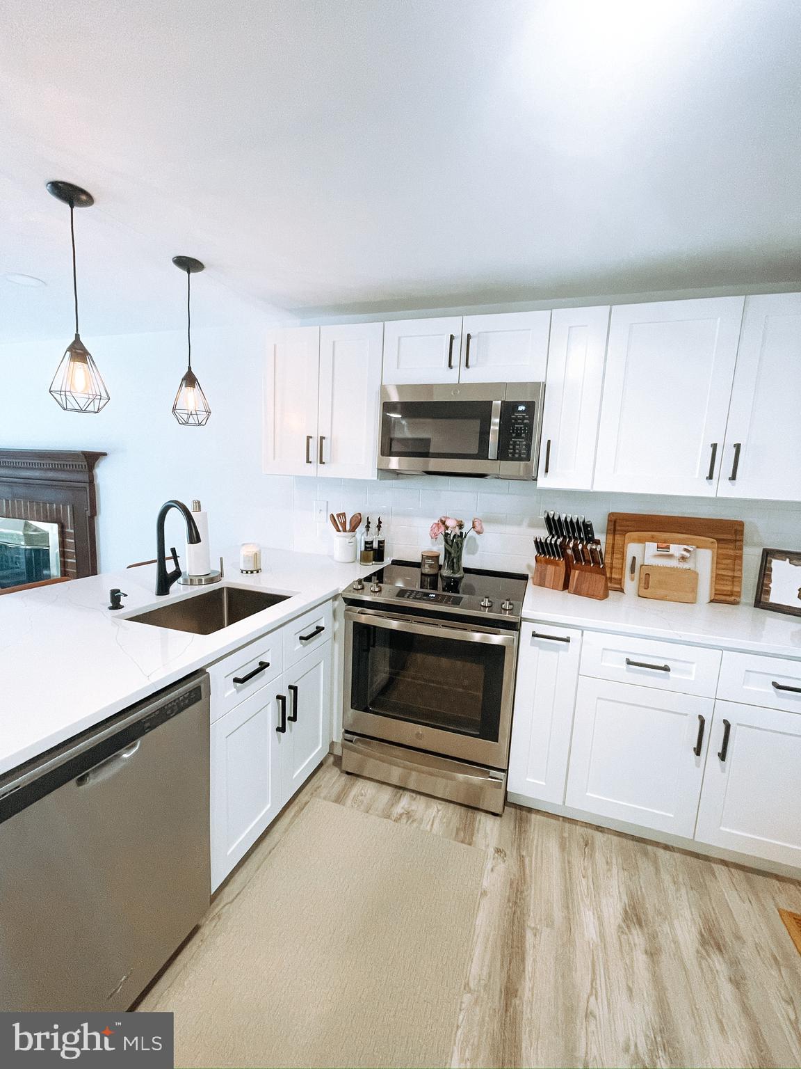 BOX HILL NORTH - Residential