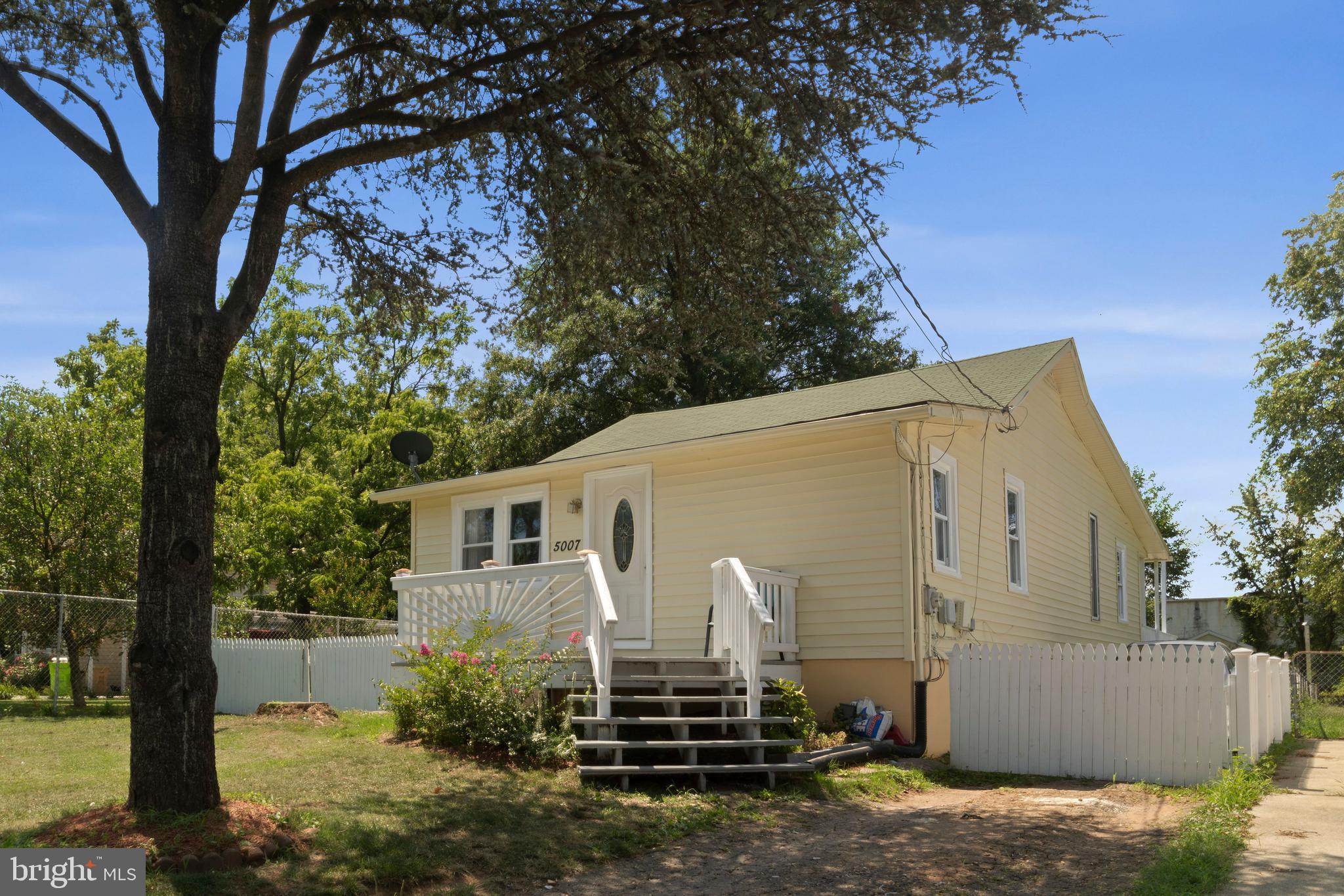 EAST HYATTSVILLE - Residential