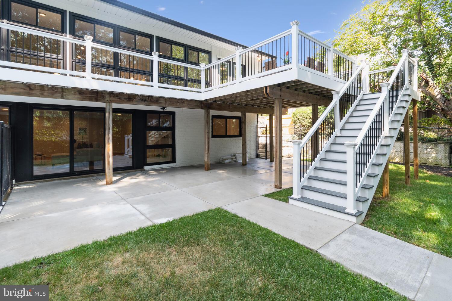 ROLLINGWOOD - Residential