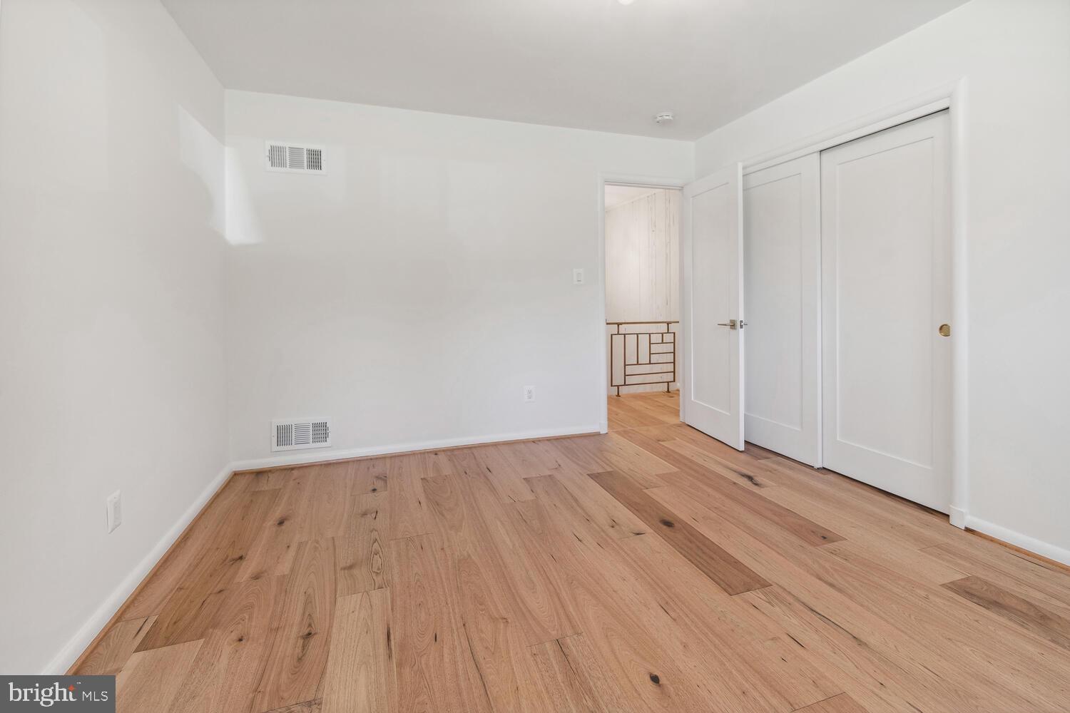 ROLLINGWOOD - Residential