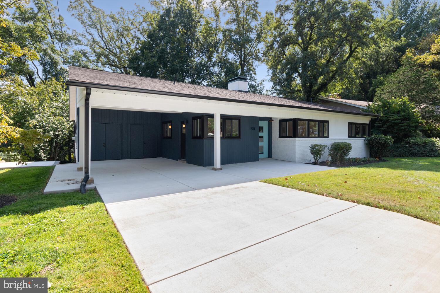 ROLLINGWOOD - Residential