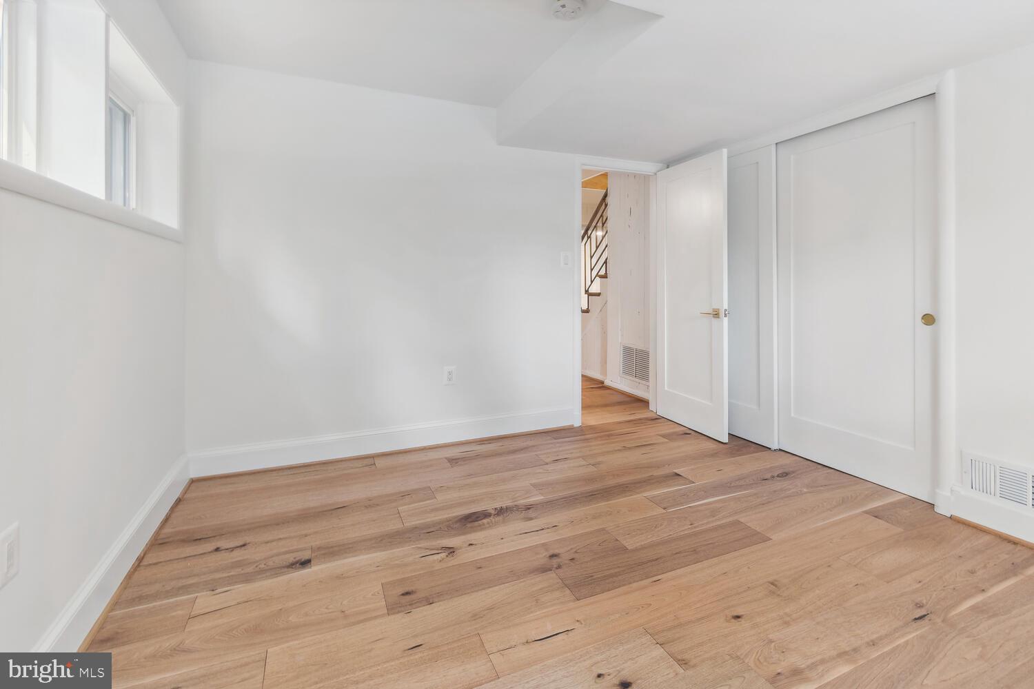 ROLLINGWOOD - Residential