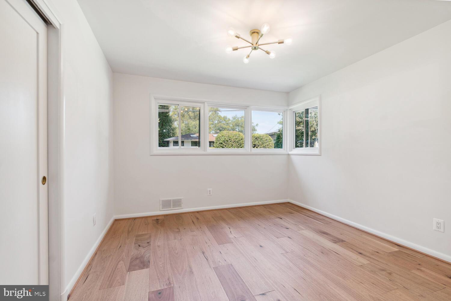 ROLLINGWOOD - Residential