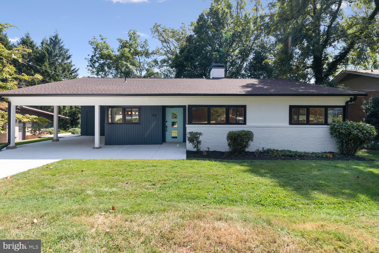 ROLLINGWOOD - Residential