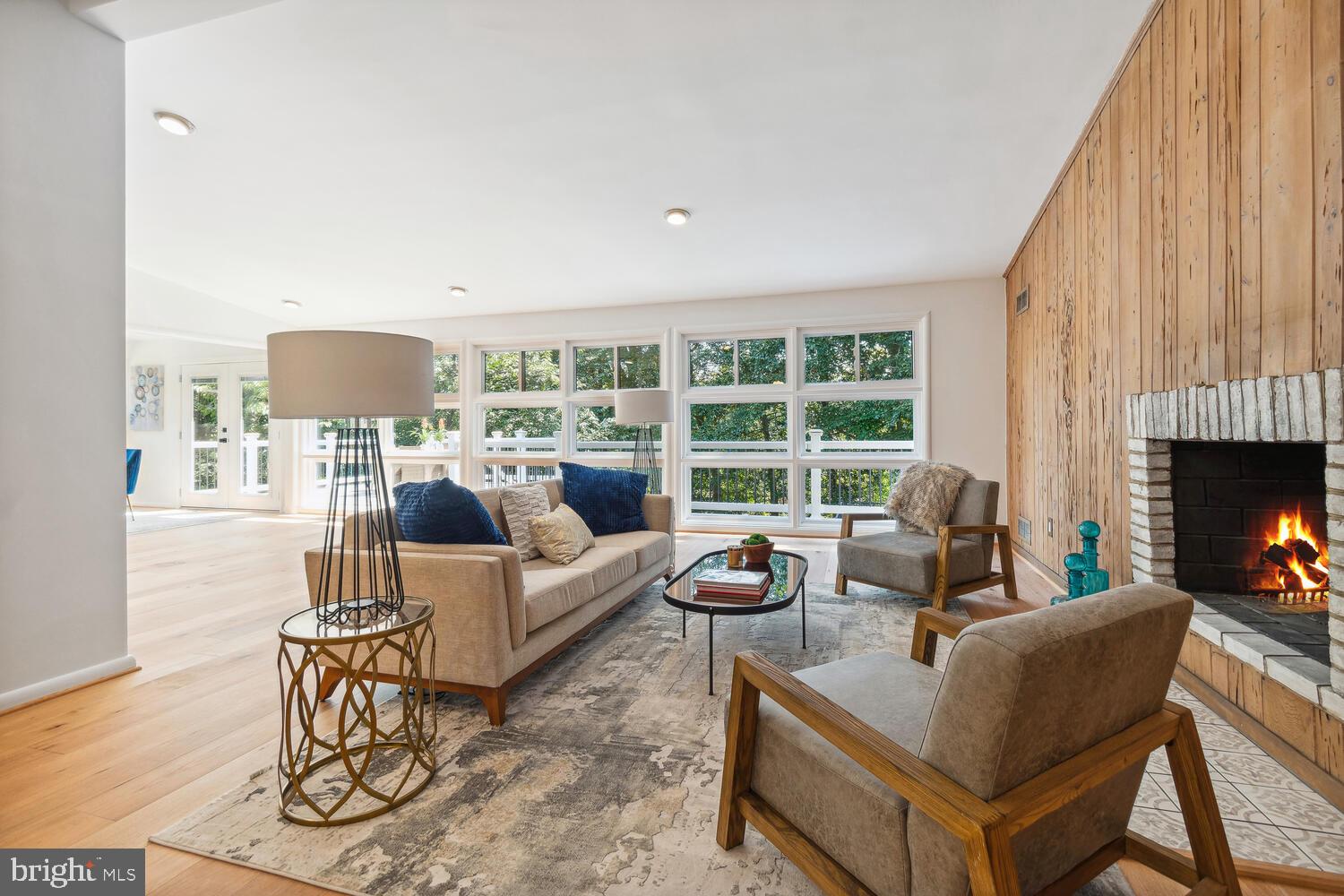 ROLLINGWOOD - Residential