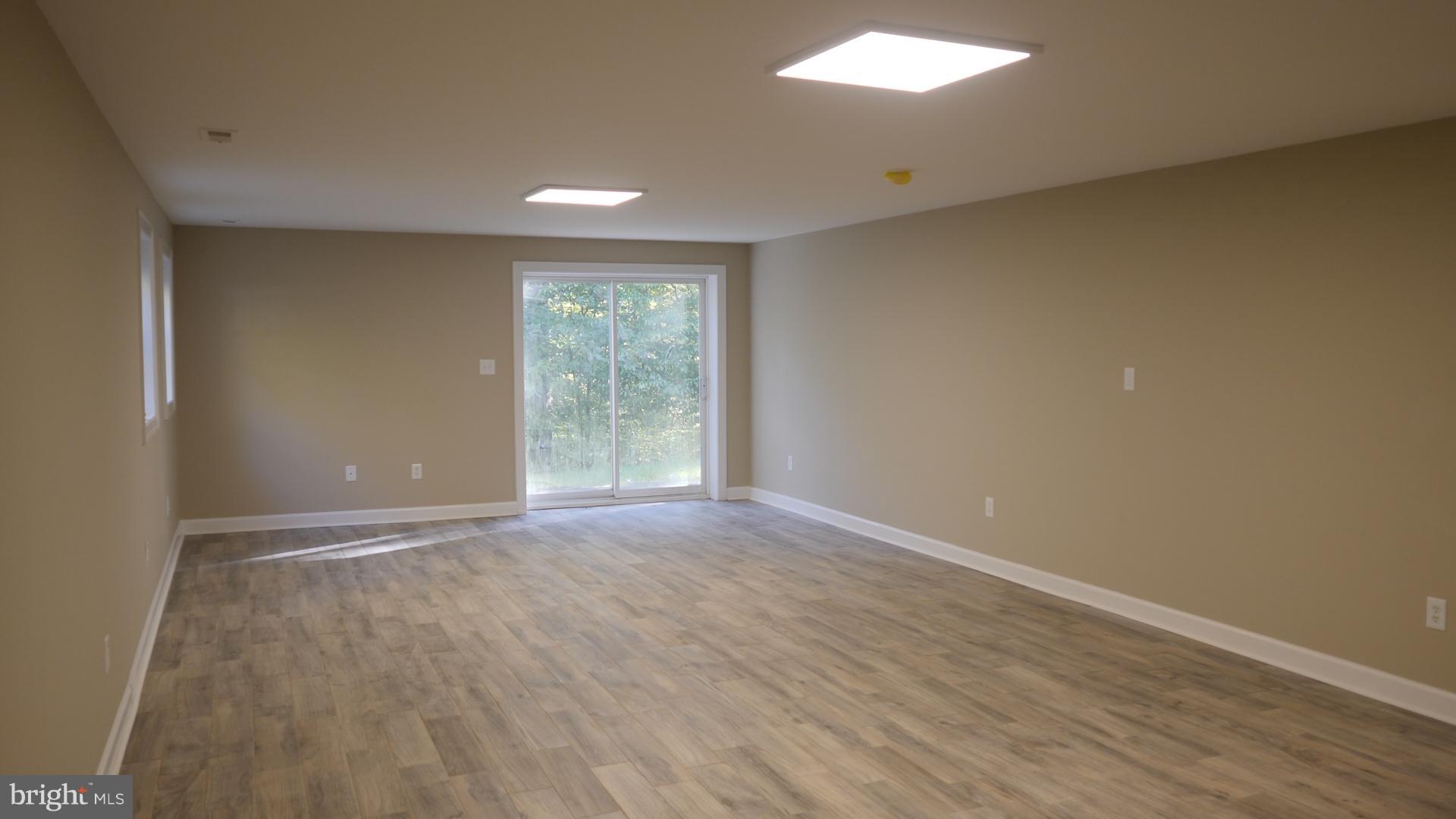 TURKEY RUN ESTATES - Residential