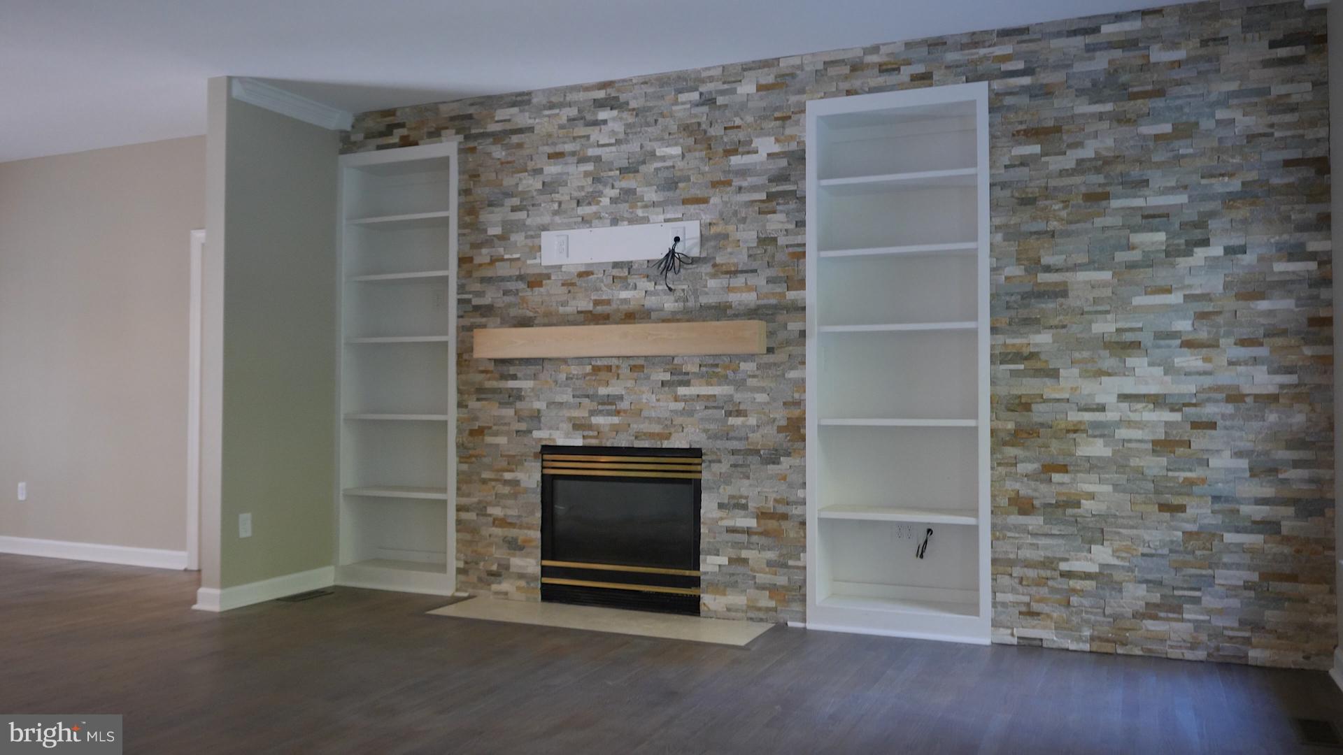 TURKEY RUN ESTATES - Residential