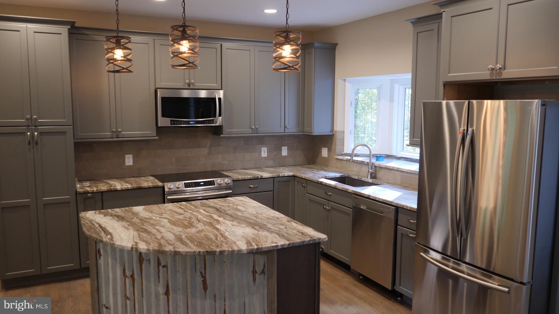 TURKEY RUN ESTATES - Residential