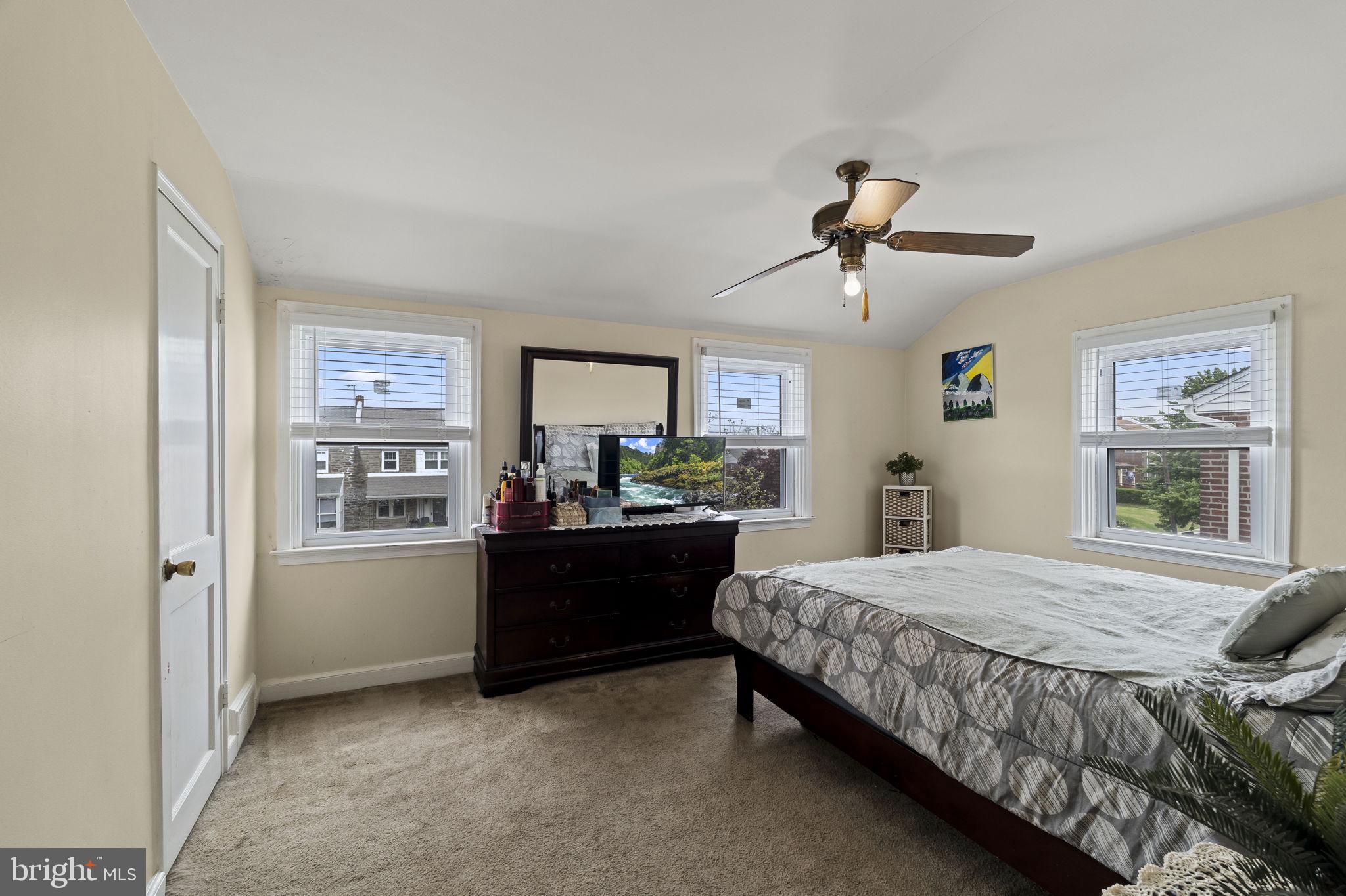 ARONIMINK - Residential