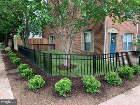 800 & 802 N FAYETTE STREET ALEXANDRIA VA 22314