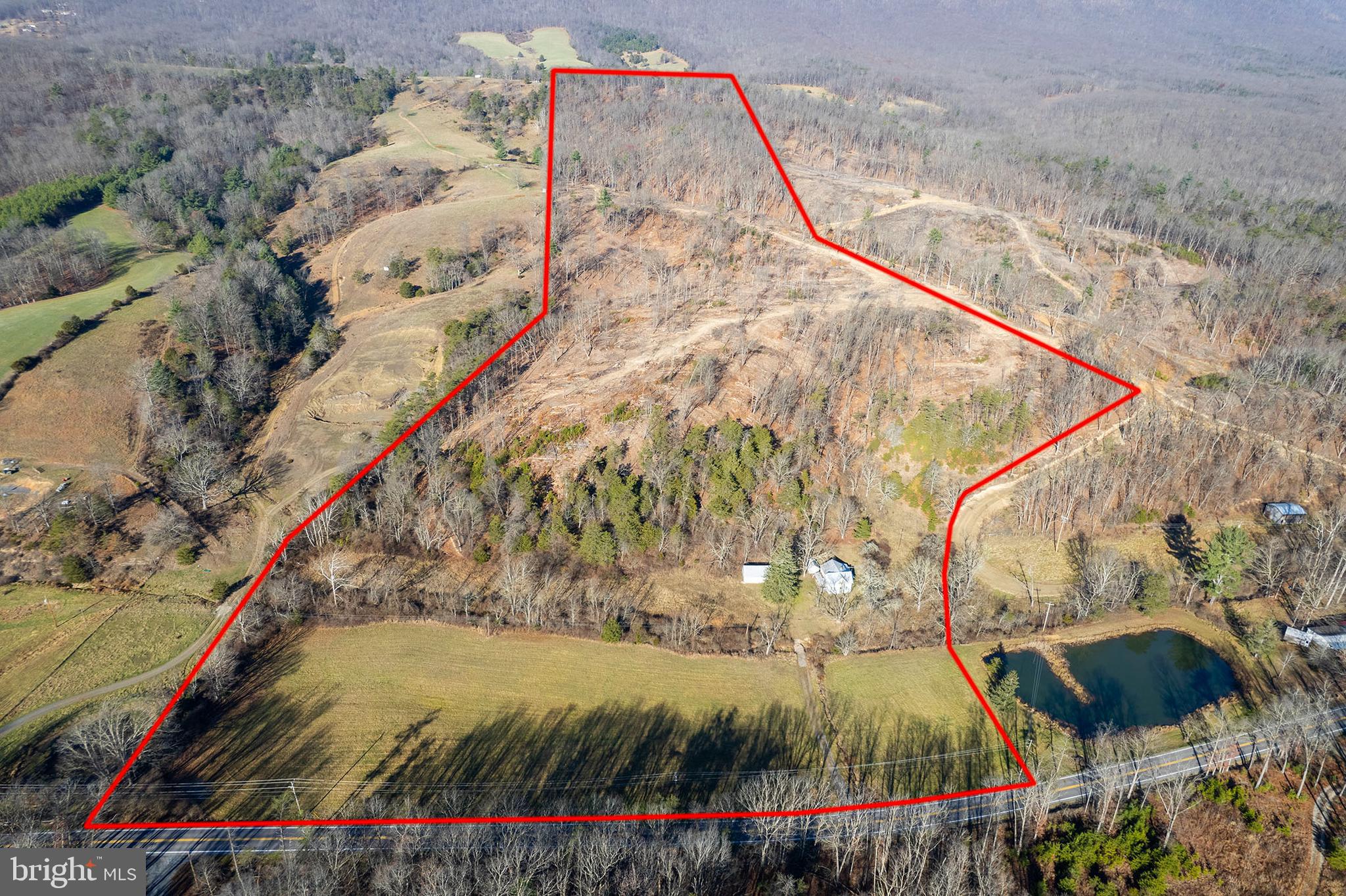 2487 SPERRYS RUN ROAD