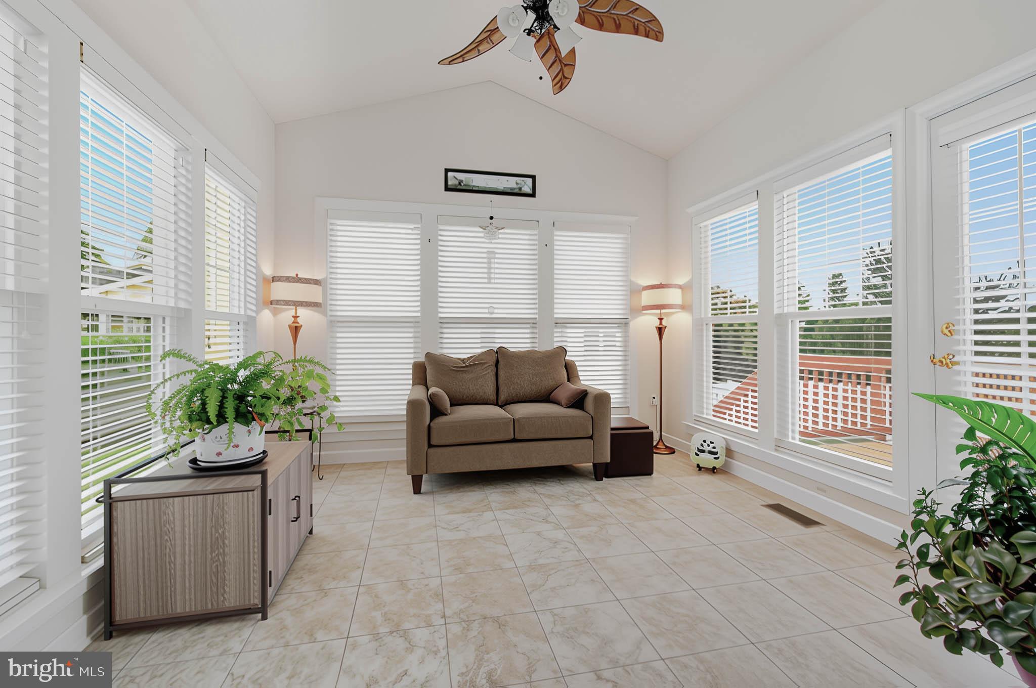 ROSEVILLE DOWNS - Residential