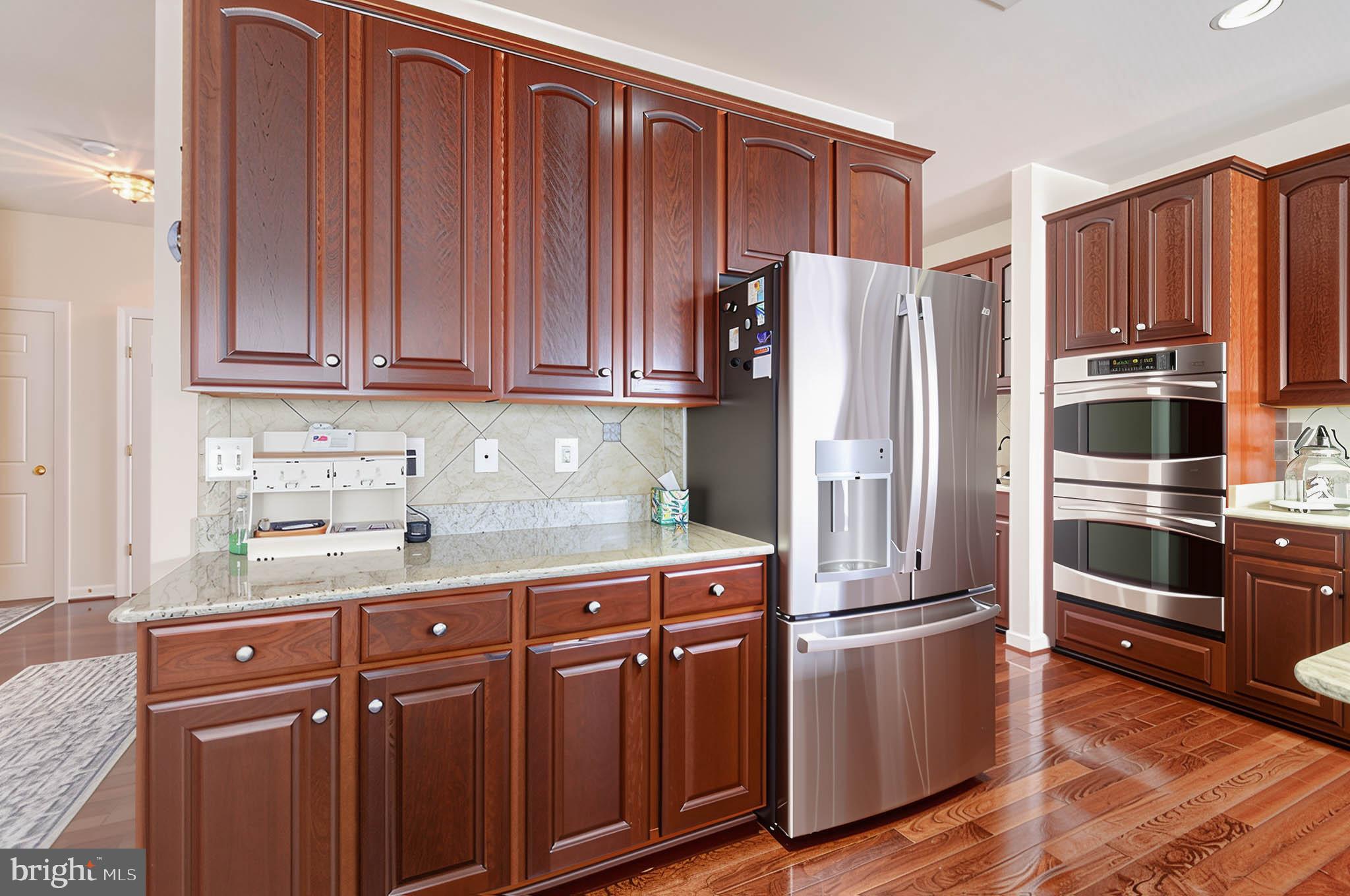 ROSEVILLE DOWNS - Residential