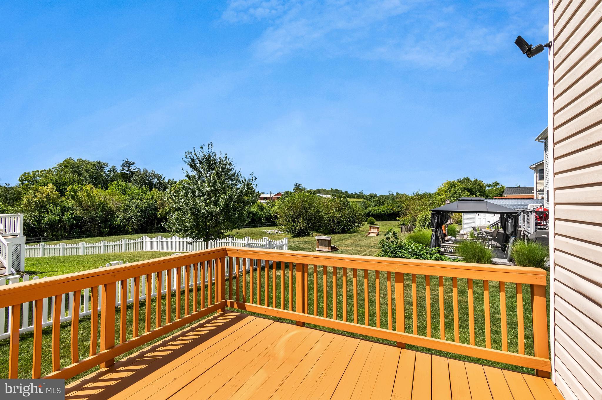 ROSEVILLE DOWNS - Residential