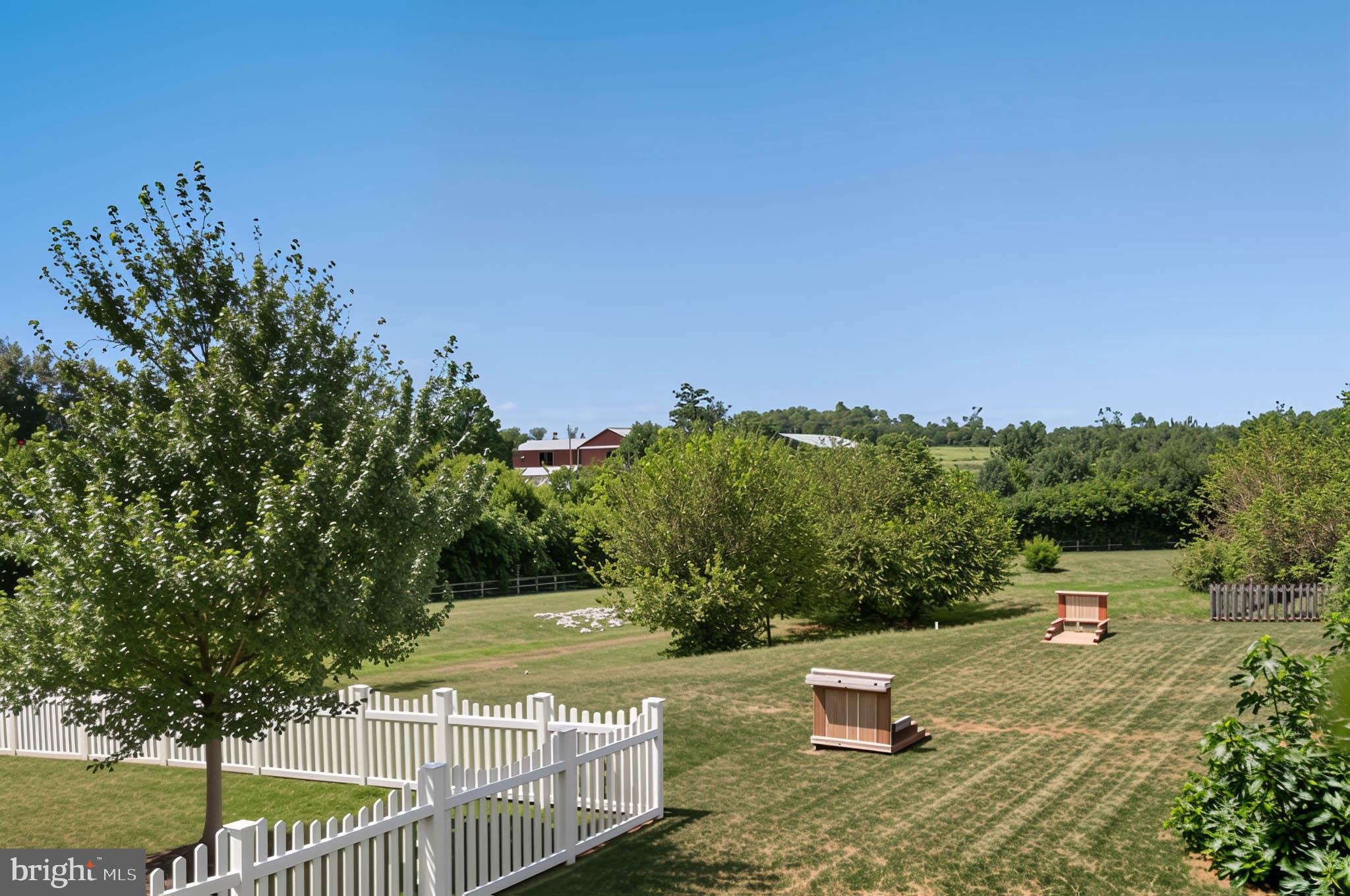 ROSEVILLE DOWNS - Residential