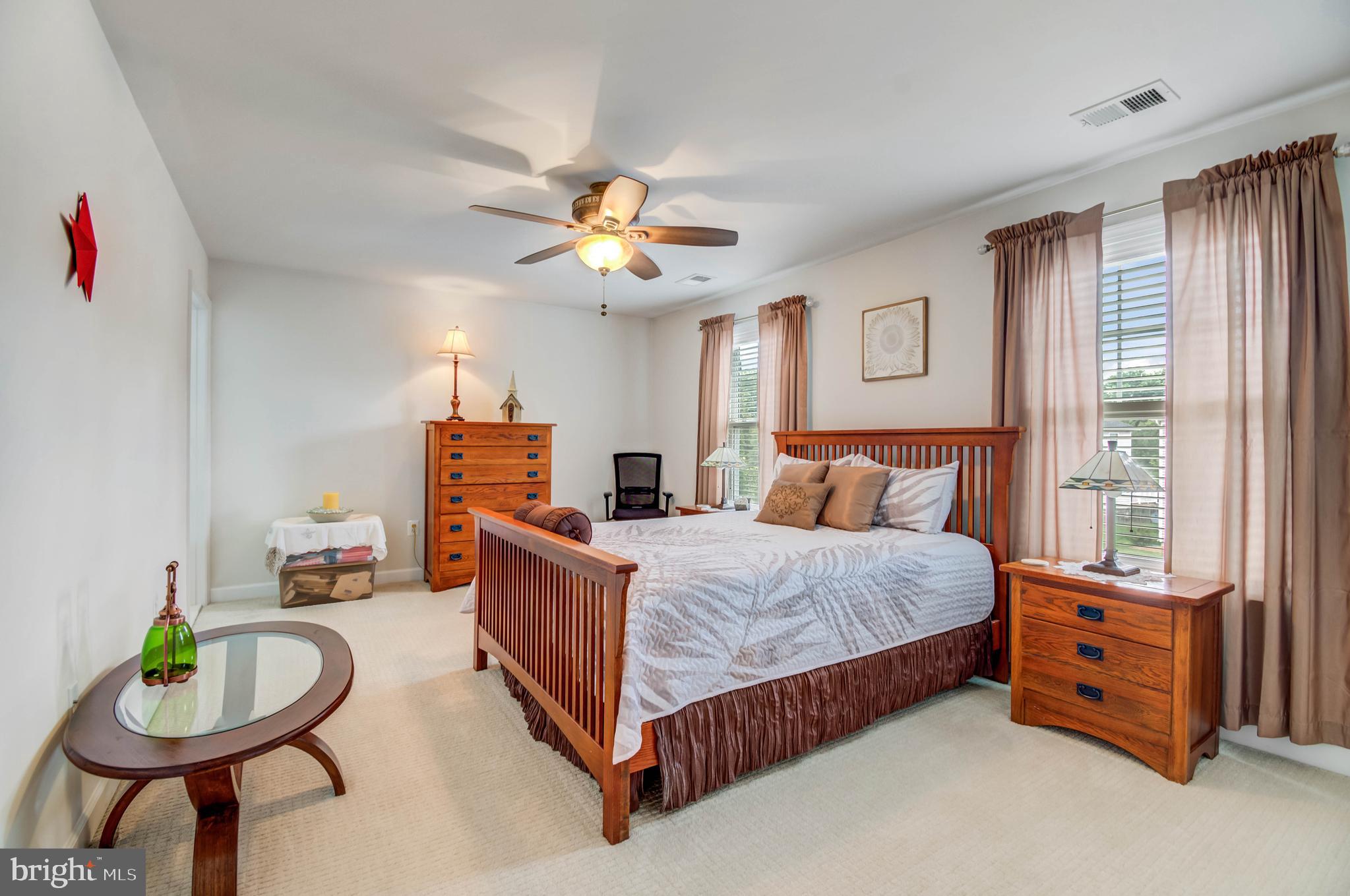 ROSEVILLE DOWNS - Residential