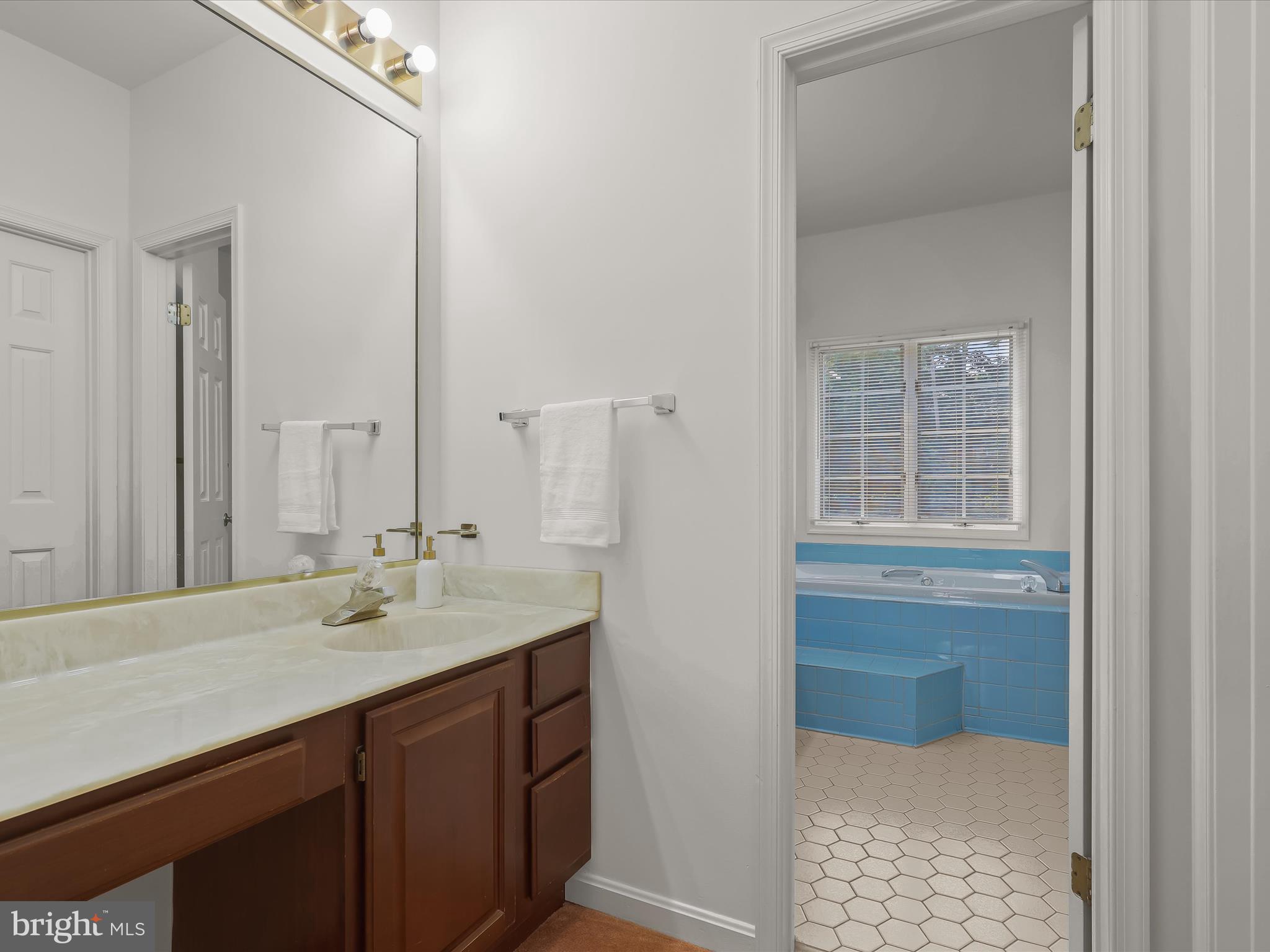 WESTSIDE - Residential