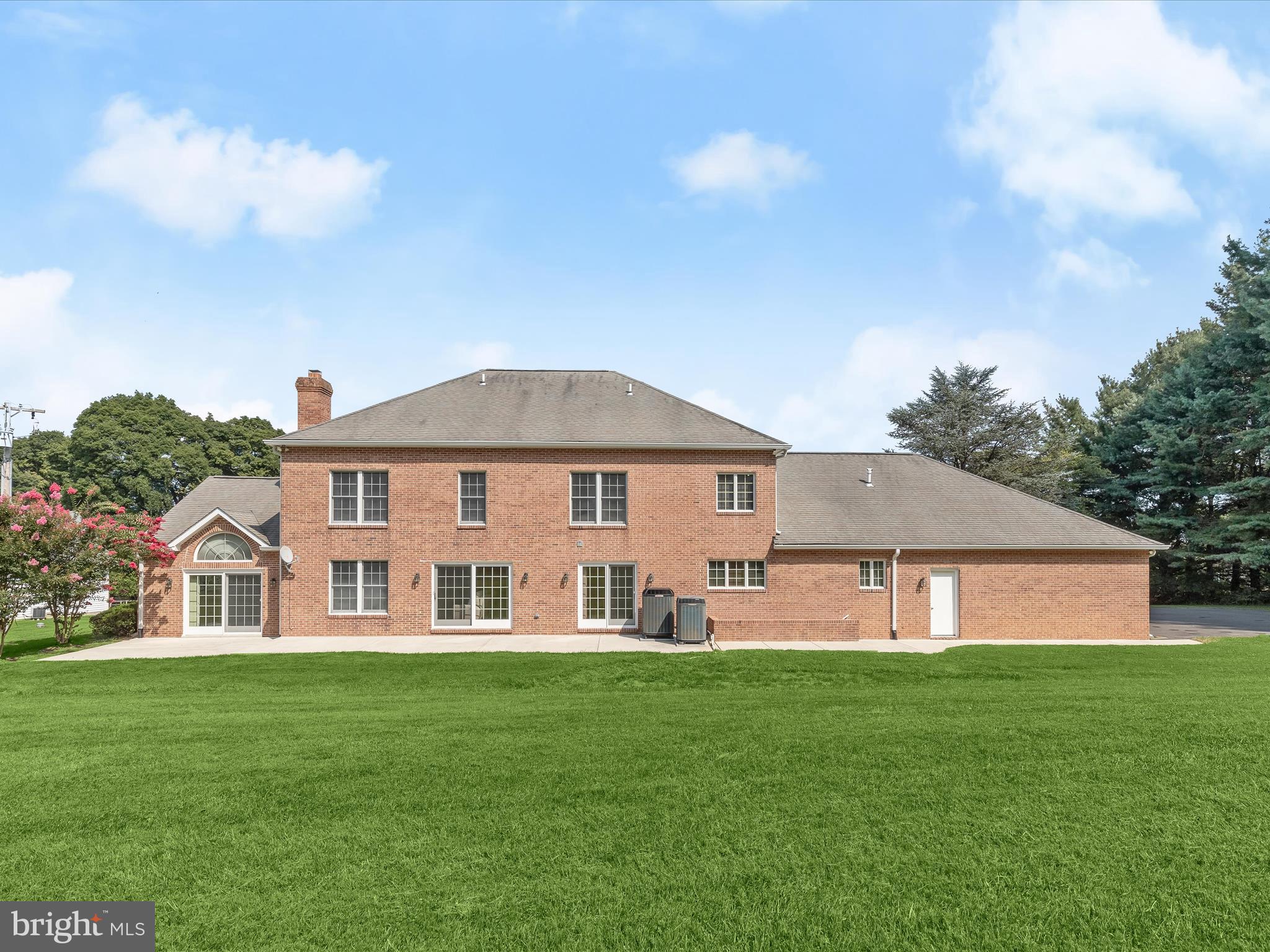 WESTSIDE - Residential