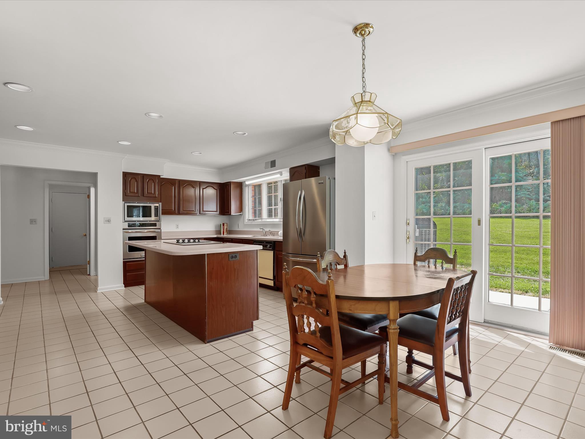 WESTSIDE - Residential