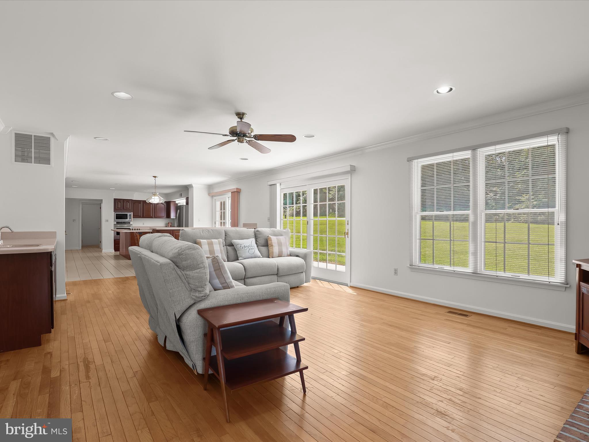 WESTSIDE - Residential