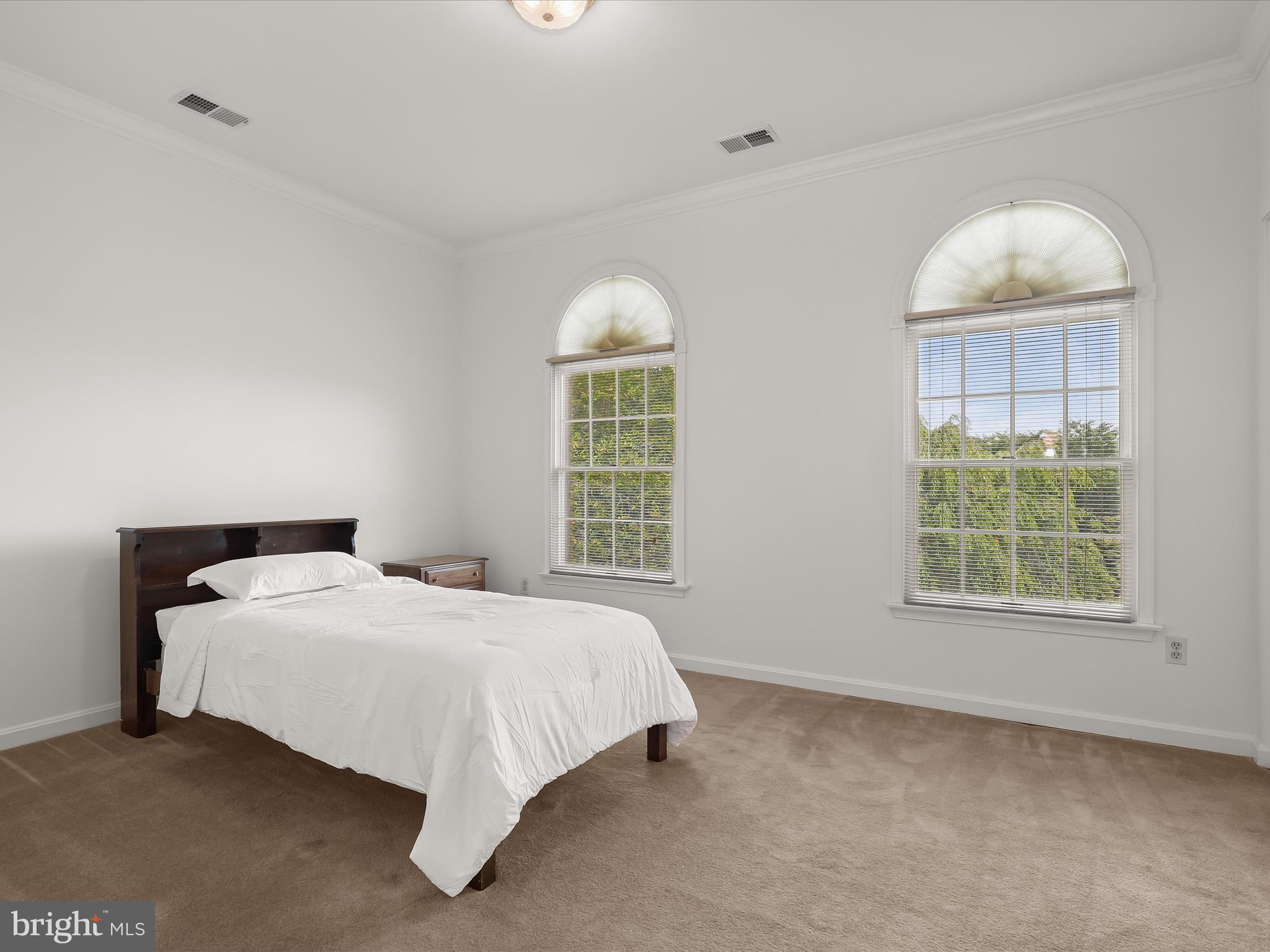 WESTSIDE - Residential