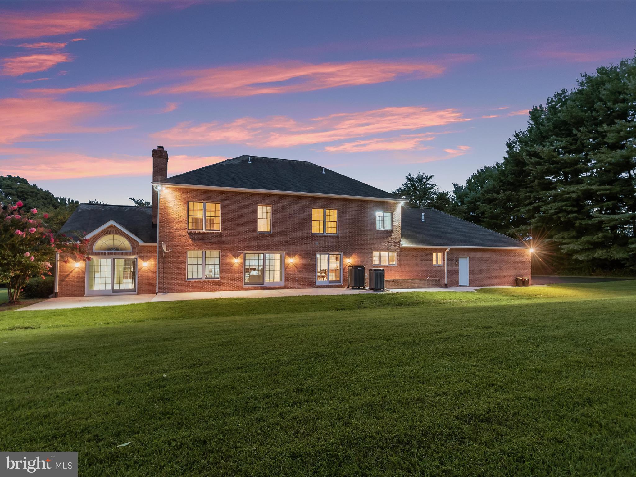 WESTSIDE - Residential