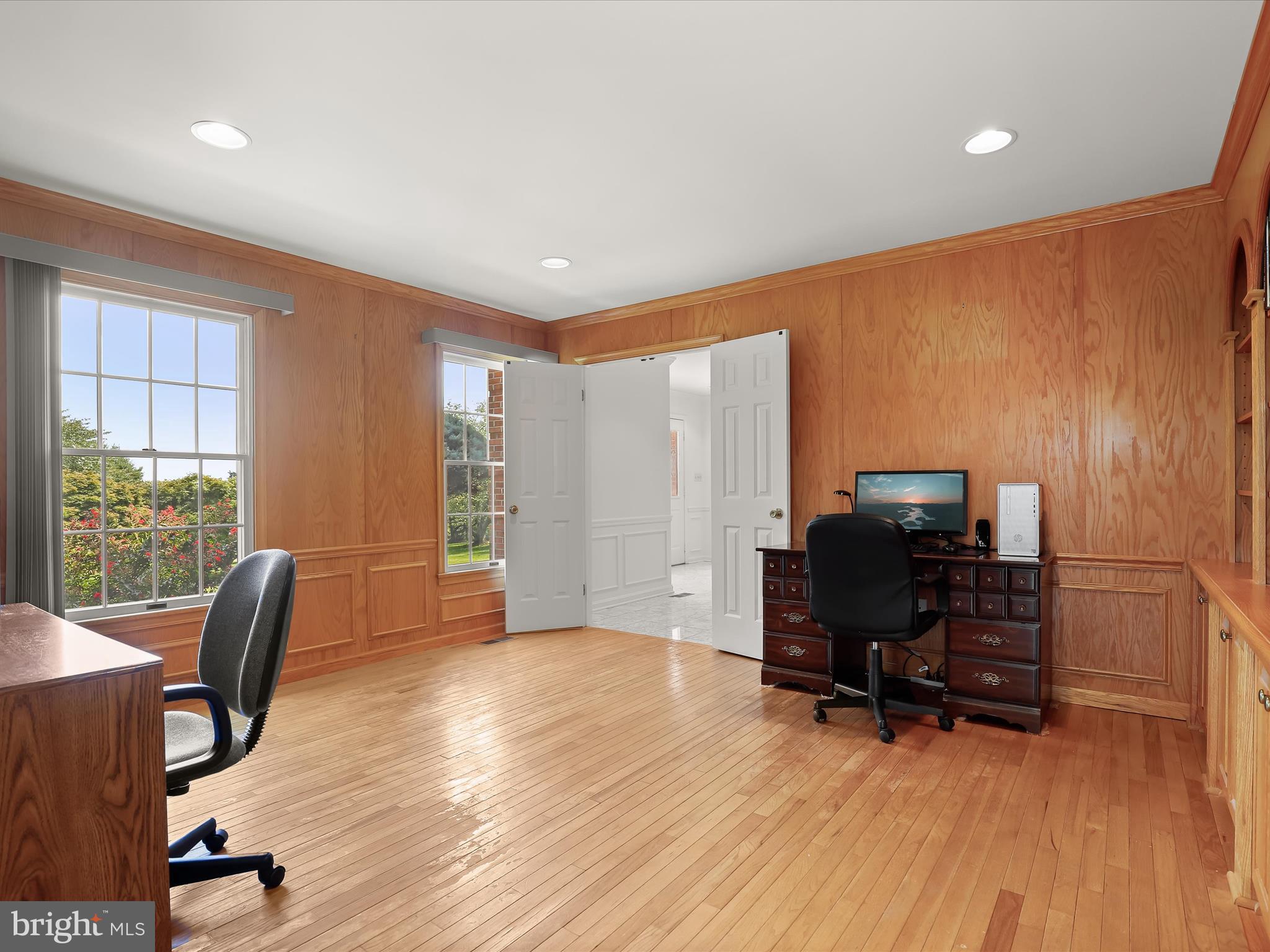 WESTSIDE - Residential