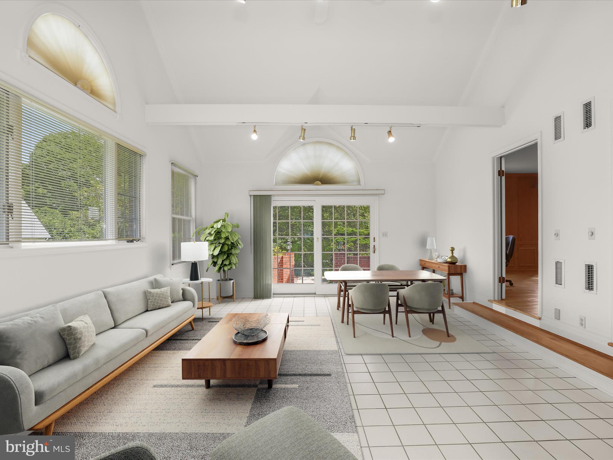 WESTSIDE - Residential