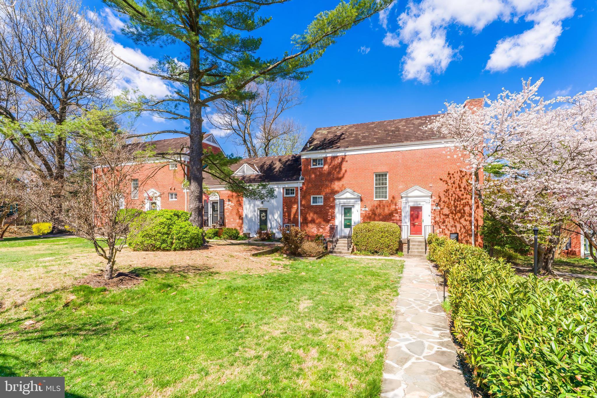 3282 MARTHA CUSTIS DRIVE