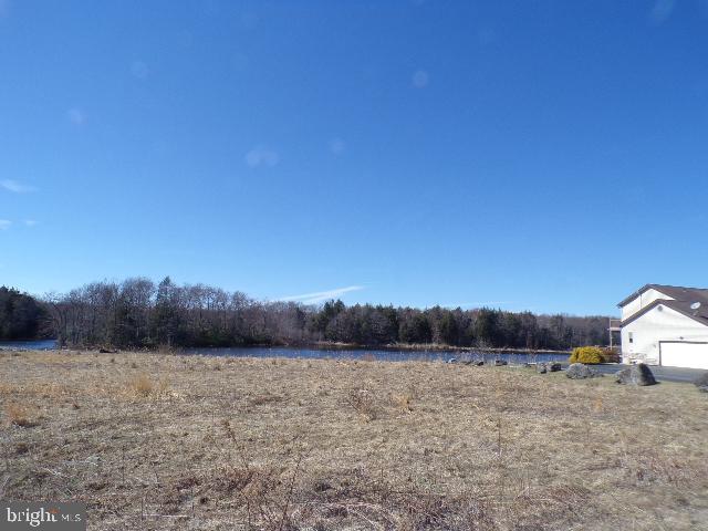 COVINGTON LAKES EST - Land