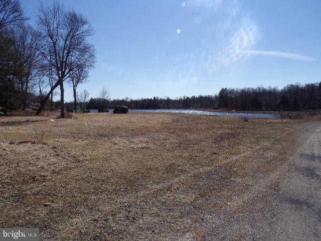 COVINGTON LAKES EST - Land