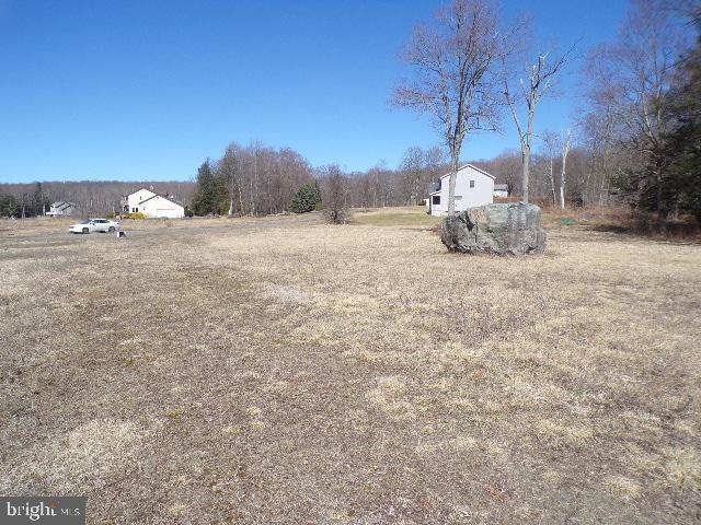 COVINGTON LAKES EST - Land