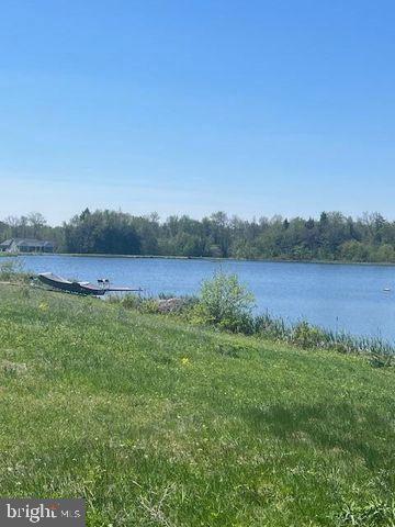 COVINGTON LAKES EST - Land