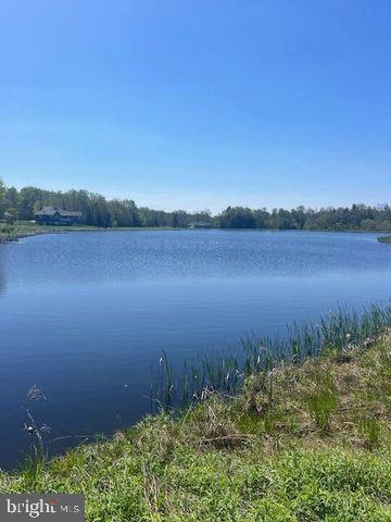 COVINGTON LAKES DRIVE