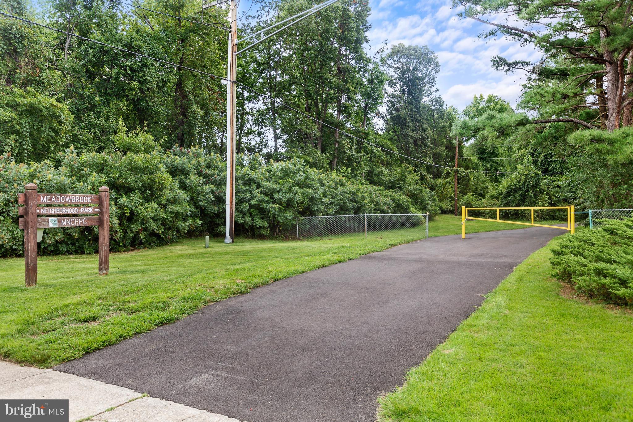 MEADOWBROOK AT BELAIR - Residential