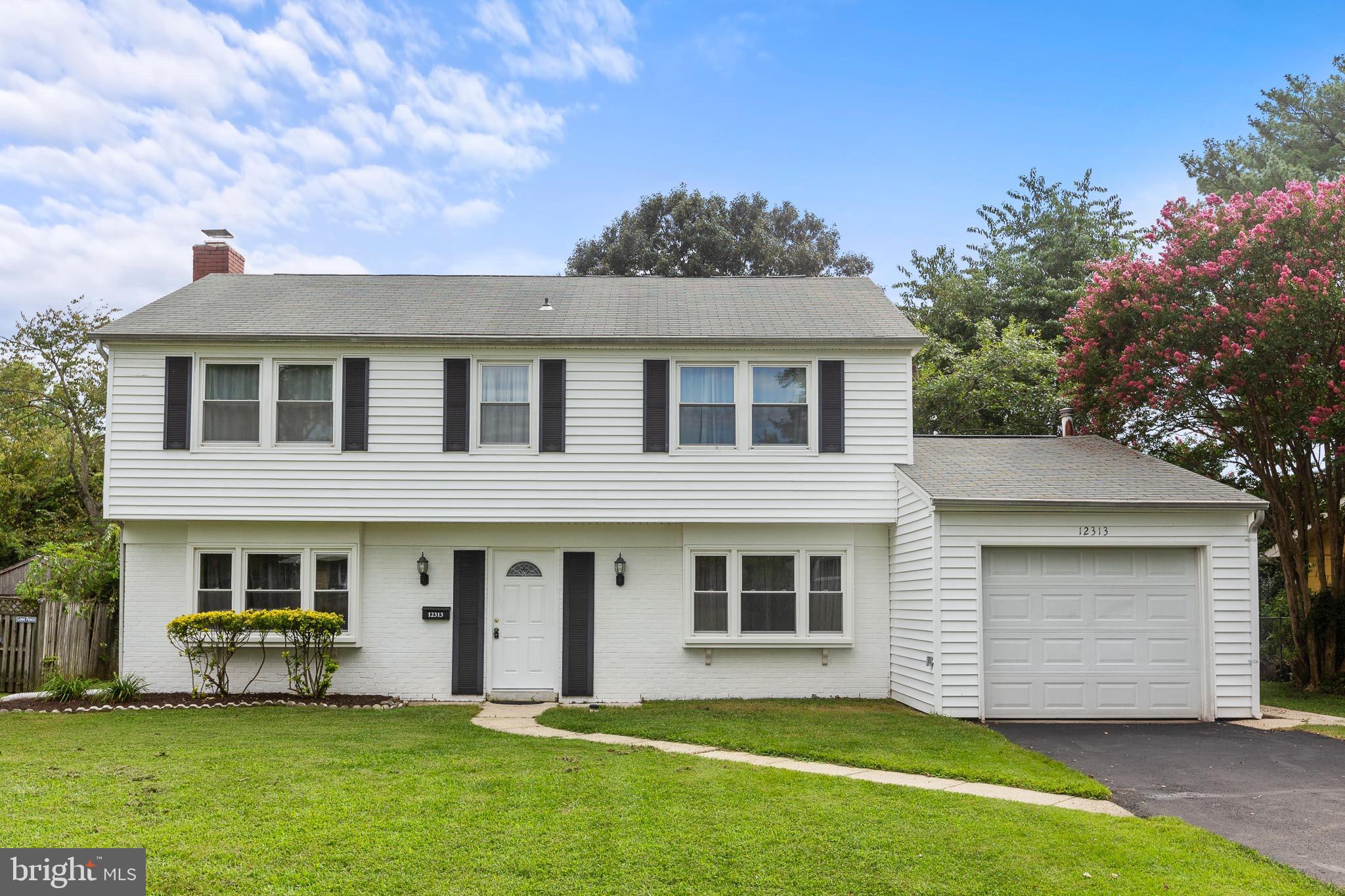 MEADOWBROOK AT BELAIR - Residential