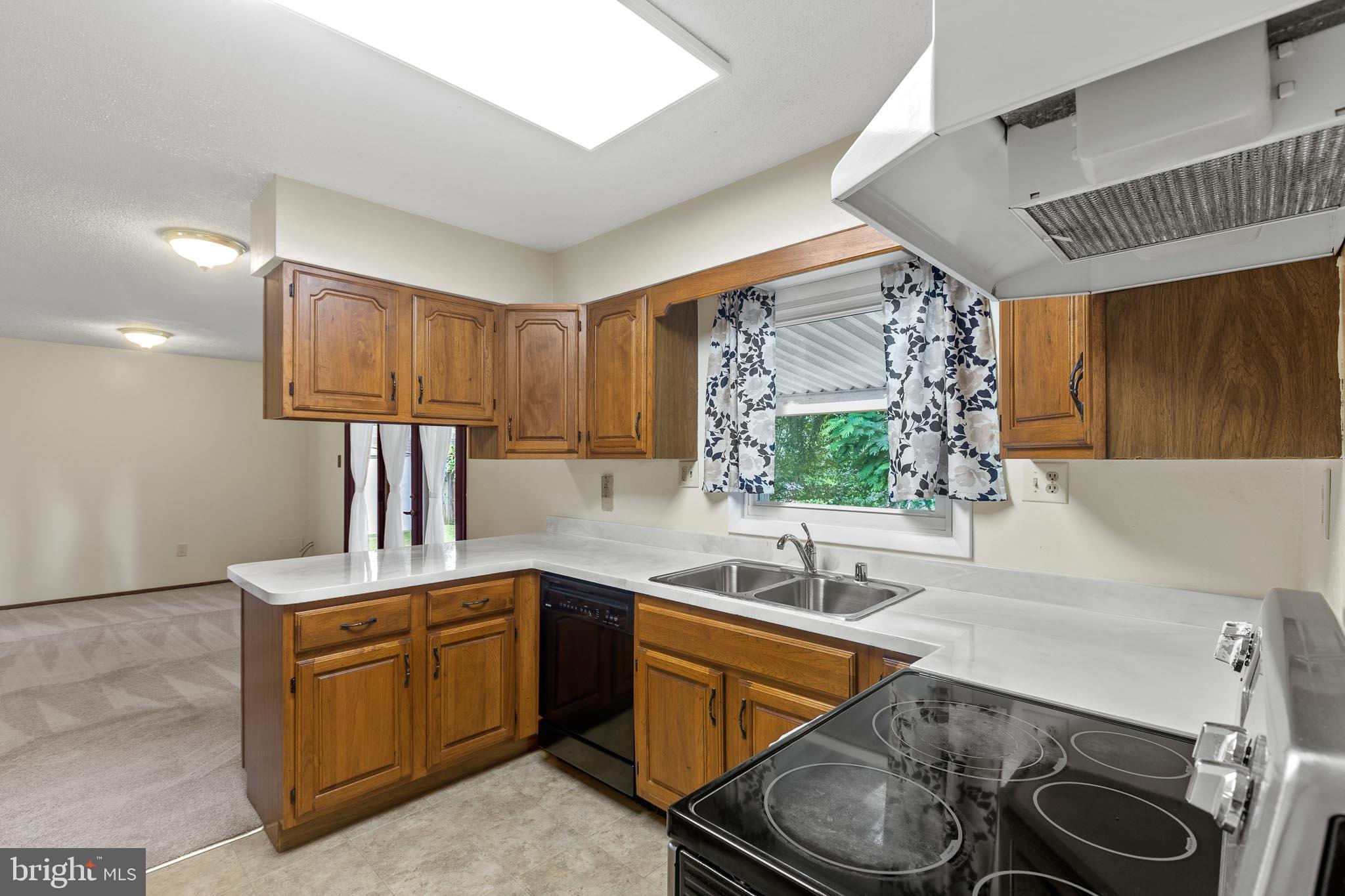 MEADOWBROOK AT BELAIR - Residential