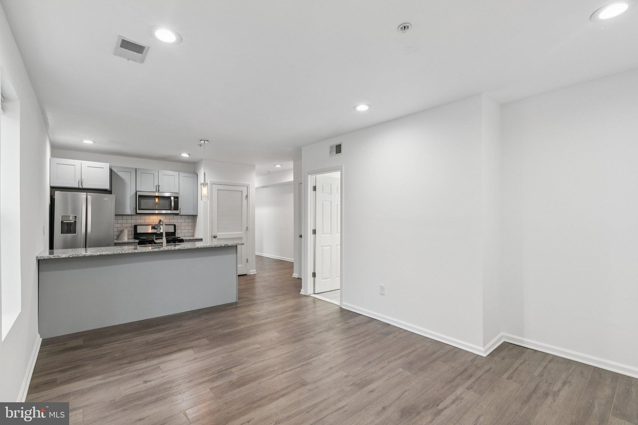 FISHTOWN - Residential Lease