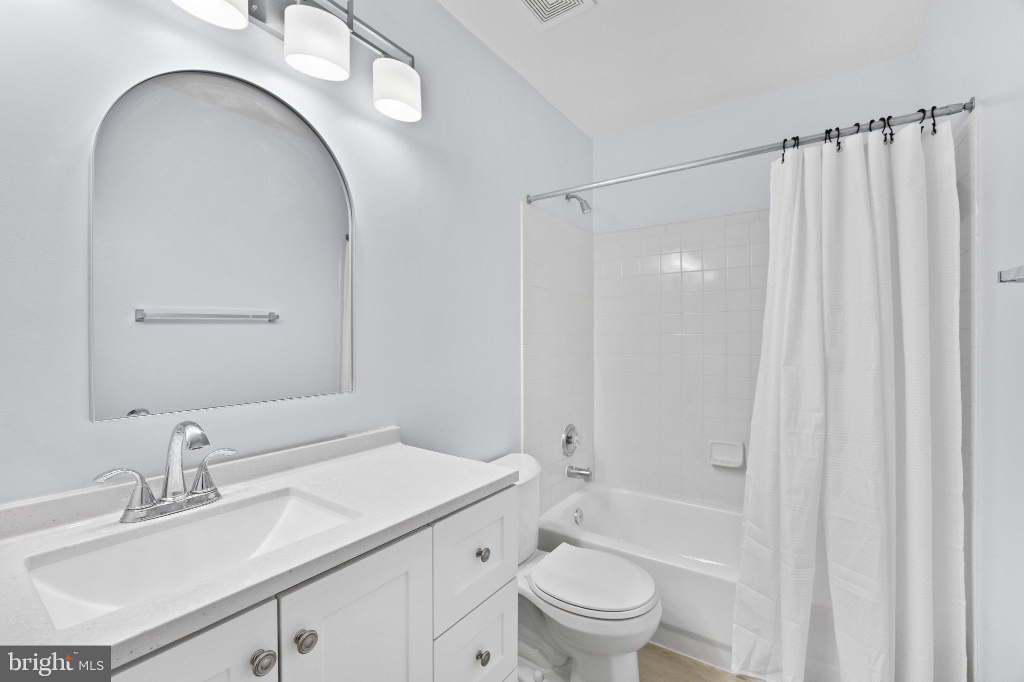 JOHNSON ESTATES - Residential