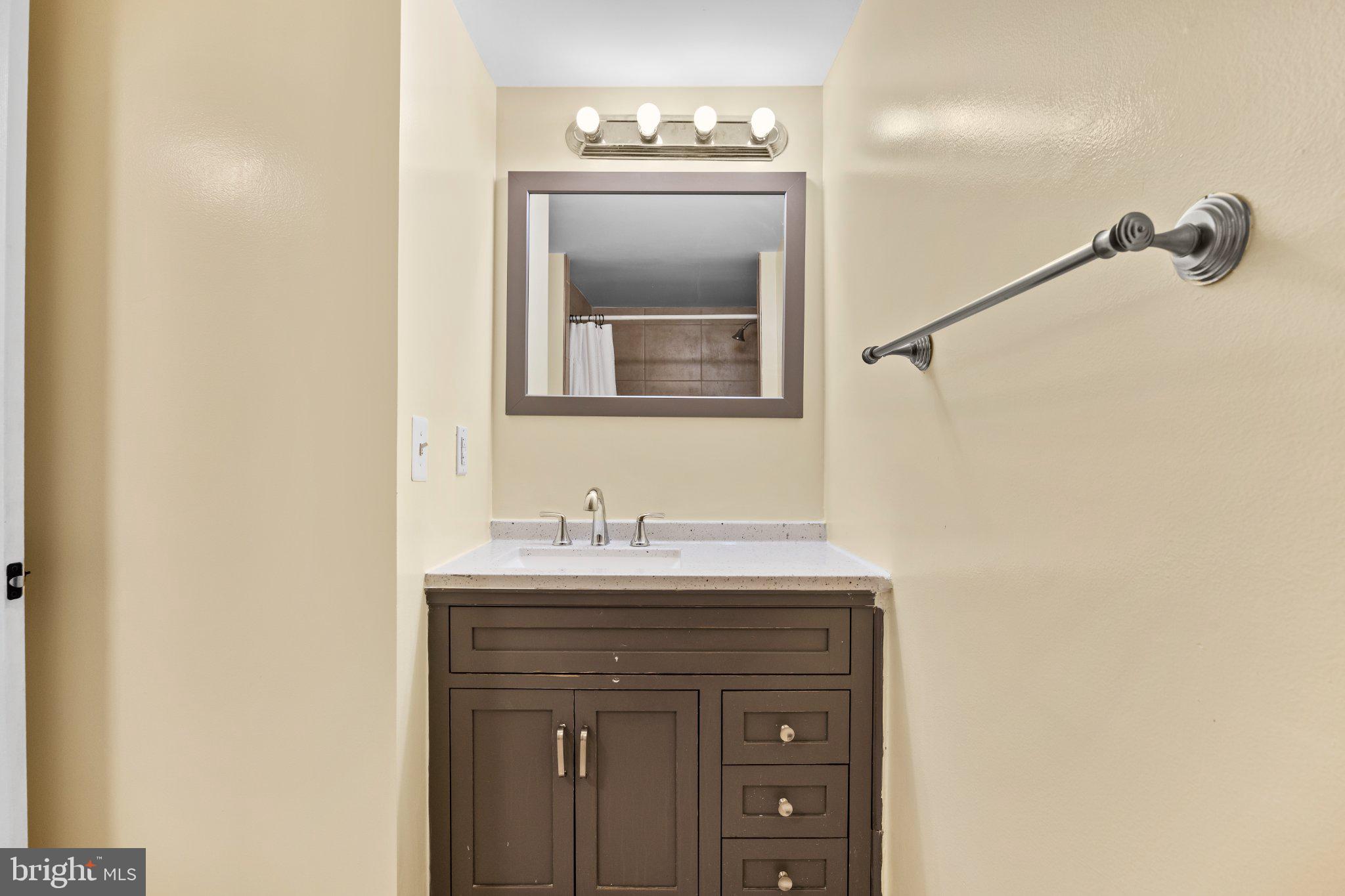 JOHNSON ESTATES - Residential