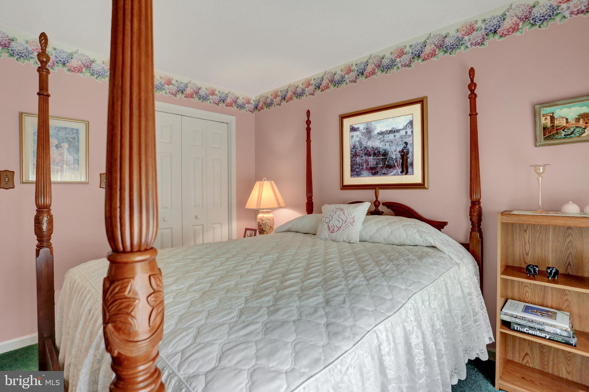 WOODCREST - Residential