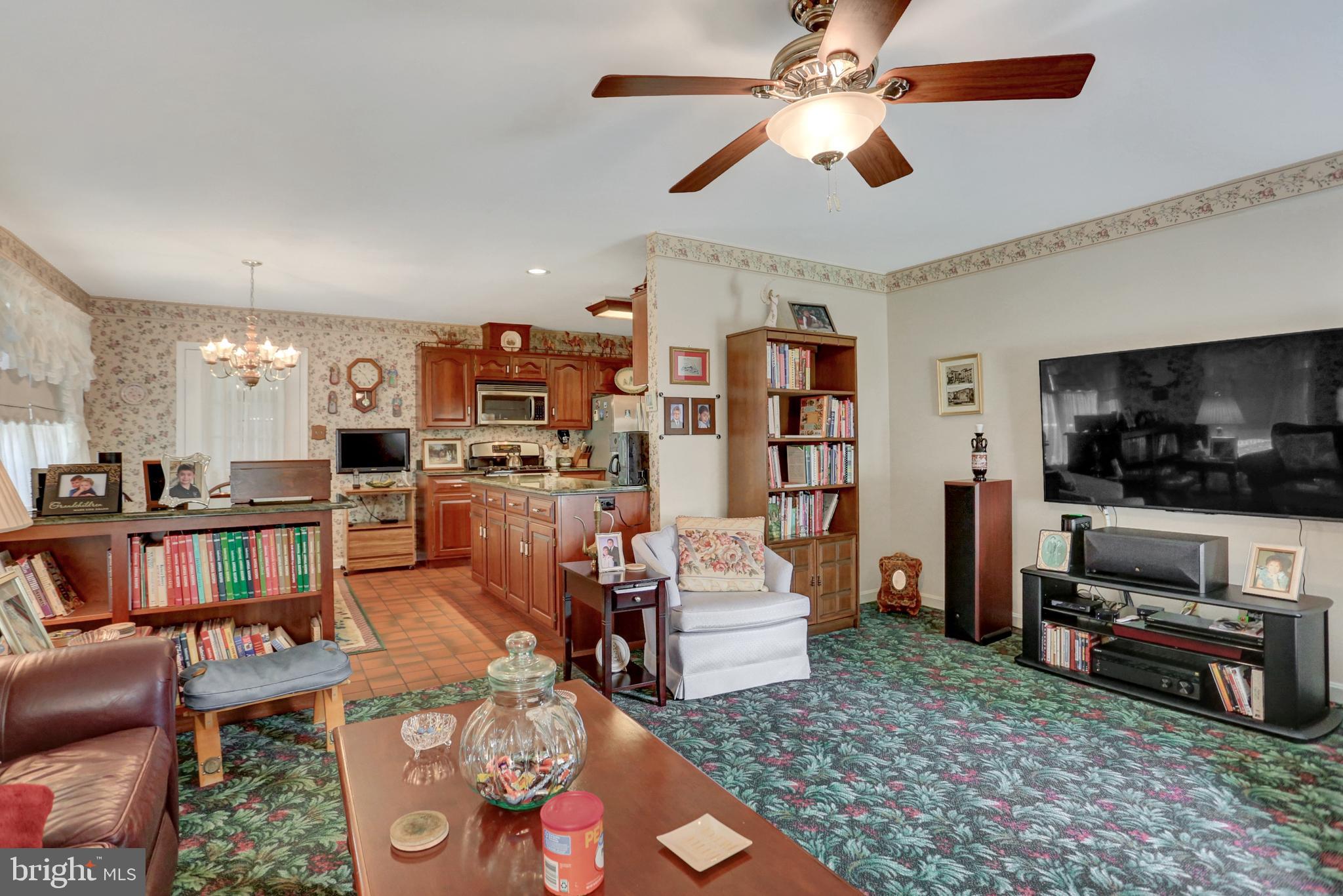 WOODCREST - Residential