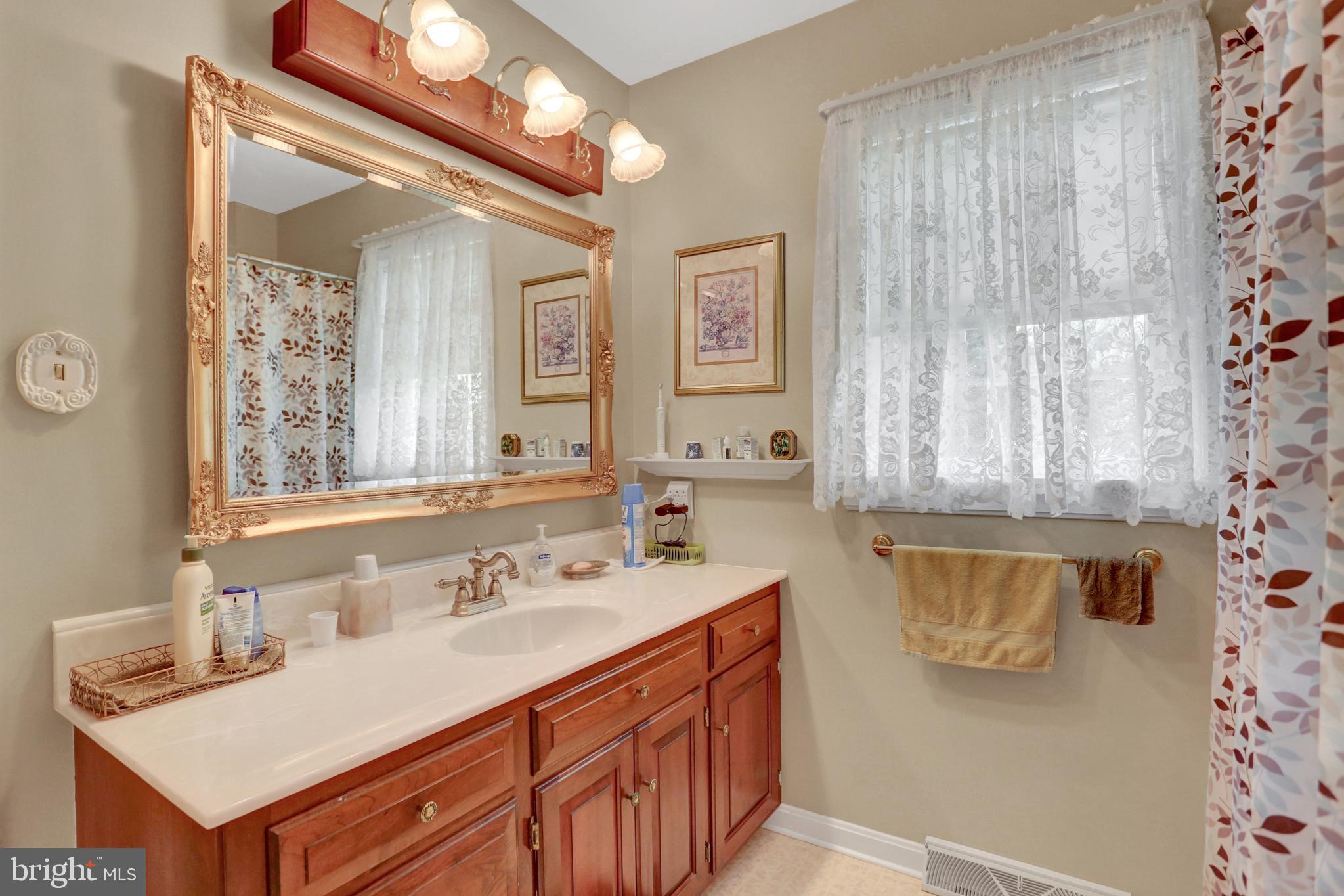 WOODCREST - Residential