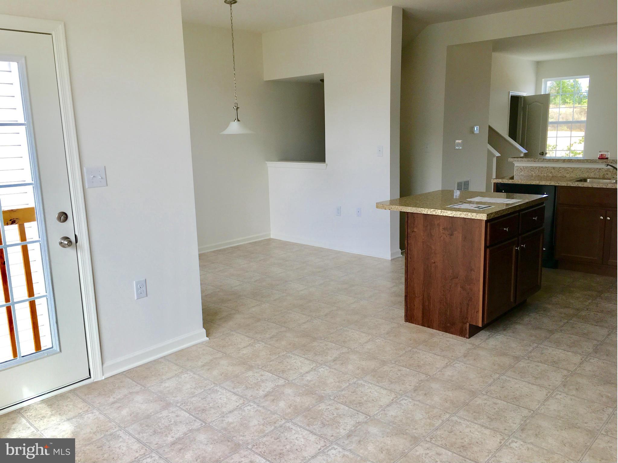 RIVERSIDE VILLAGES - Residential